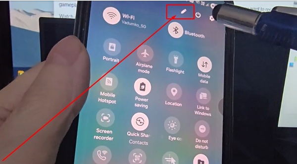 option for changing or editing the Quick Settings buttons